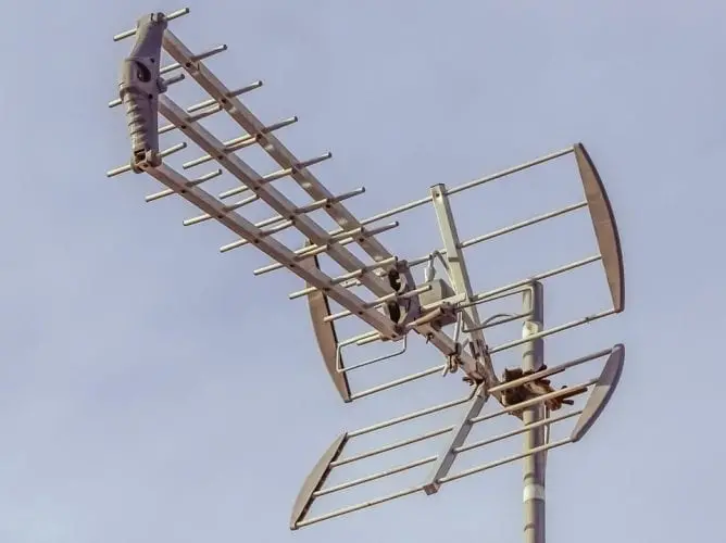 tv antenna.jpg