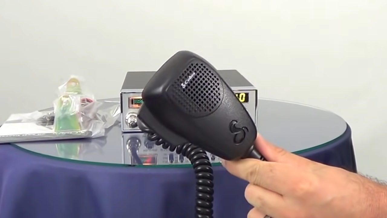 How To Tune A CB Antenna Without An SWR Meter (5Step Guide)